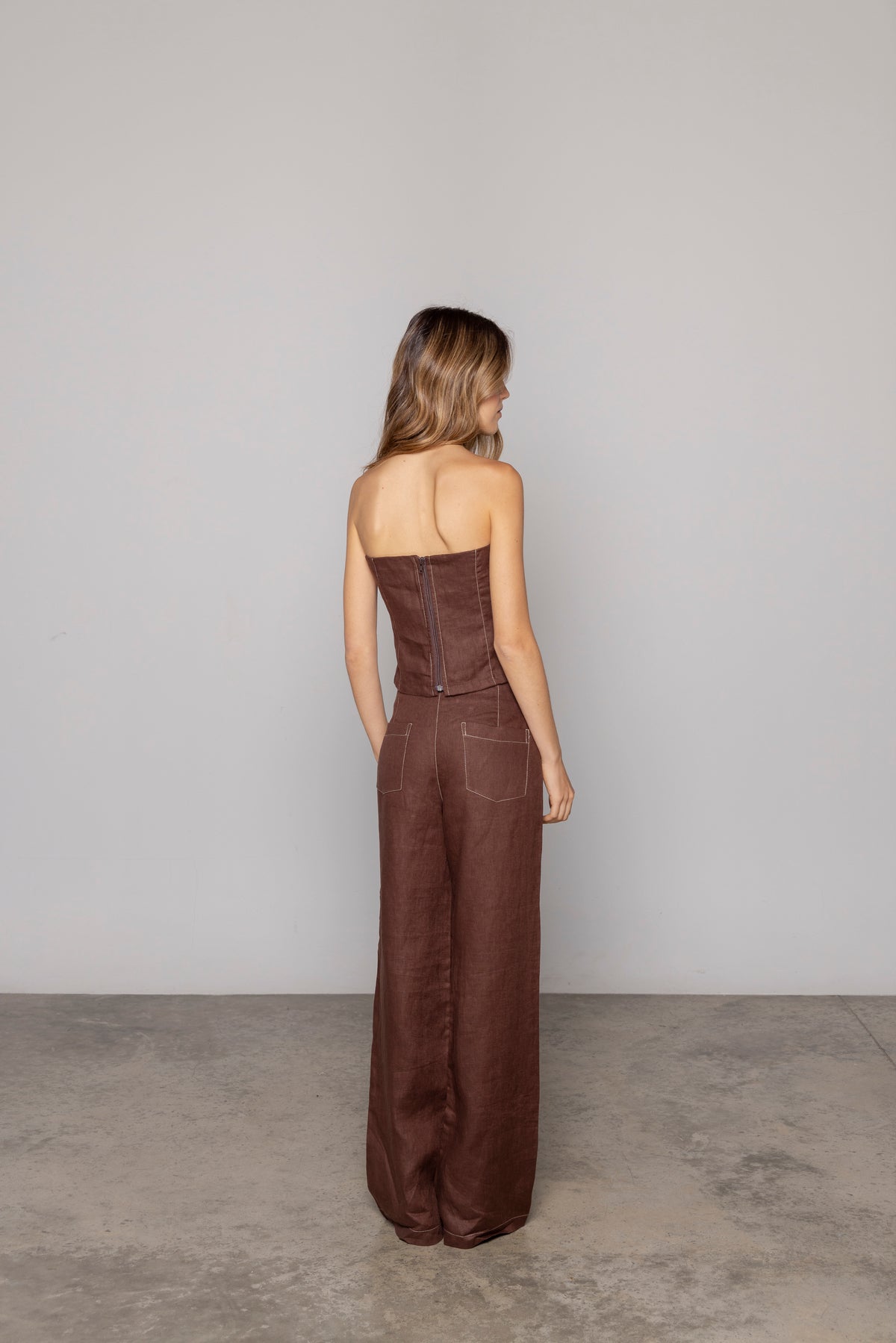 EVA STRAPLESS TOP CONTRAST CHOCOLATE